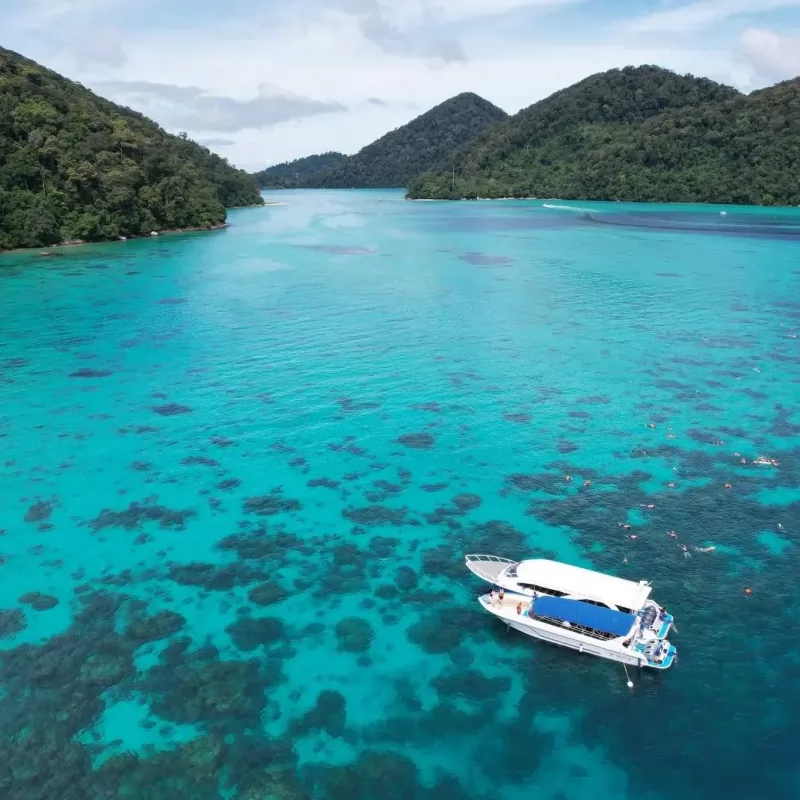 PhiPhi Maya Khai Island By Speedboat Seastar